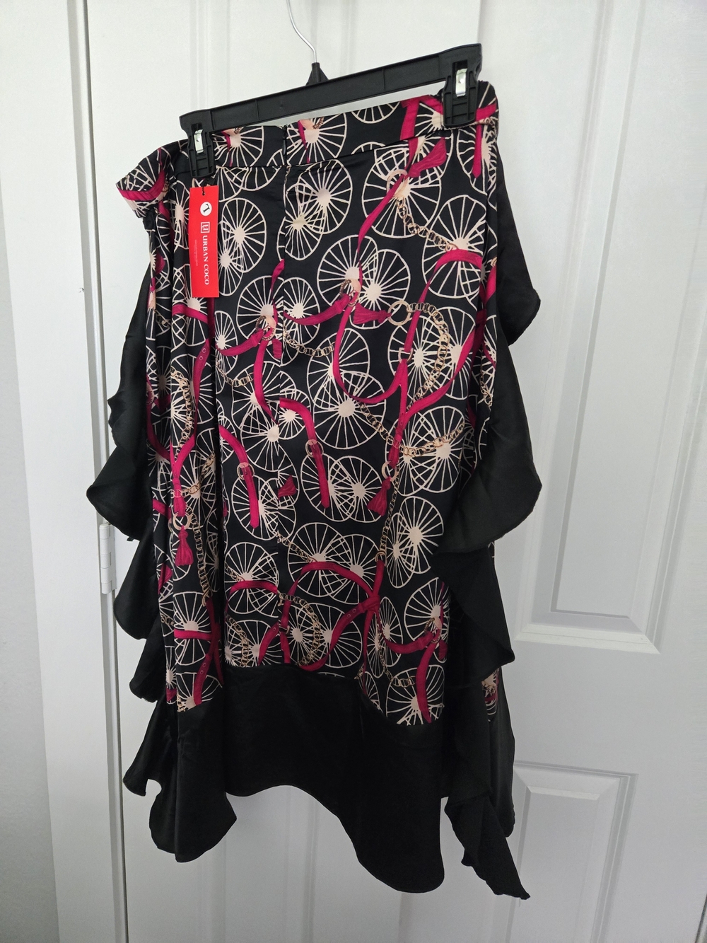 Black Ruffle Skirt with Cream Wheel & Fuchsia Ribbon Print